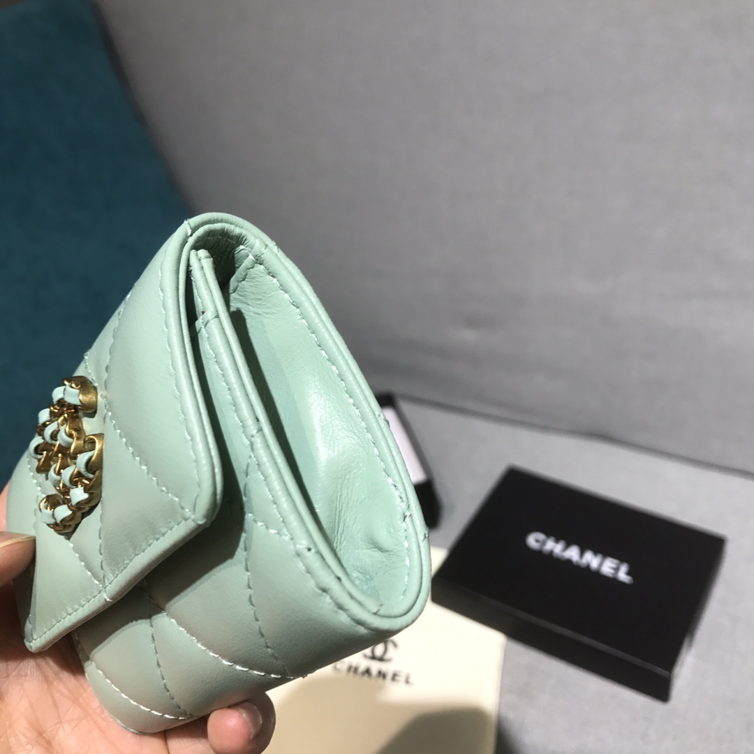 芸能人愛用Chanel シャネル 実物の写真 N品スーパーコピー財布代引き対応国内発送後払い安全必ず届く優良サイト